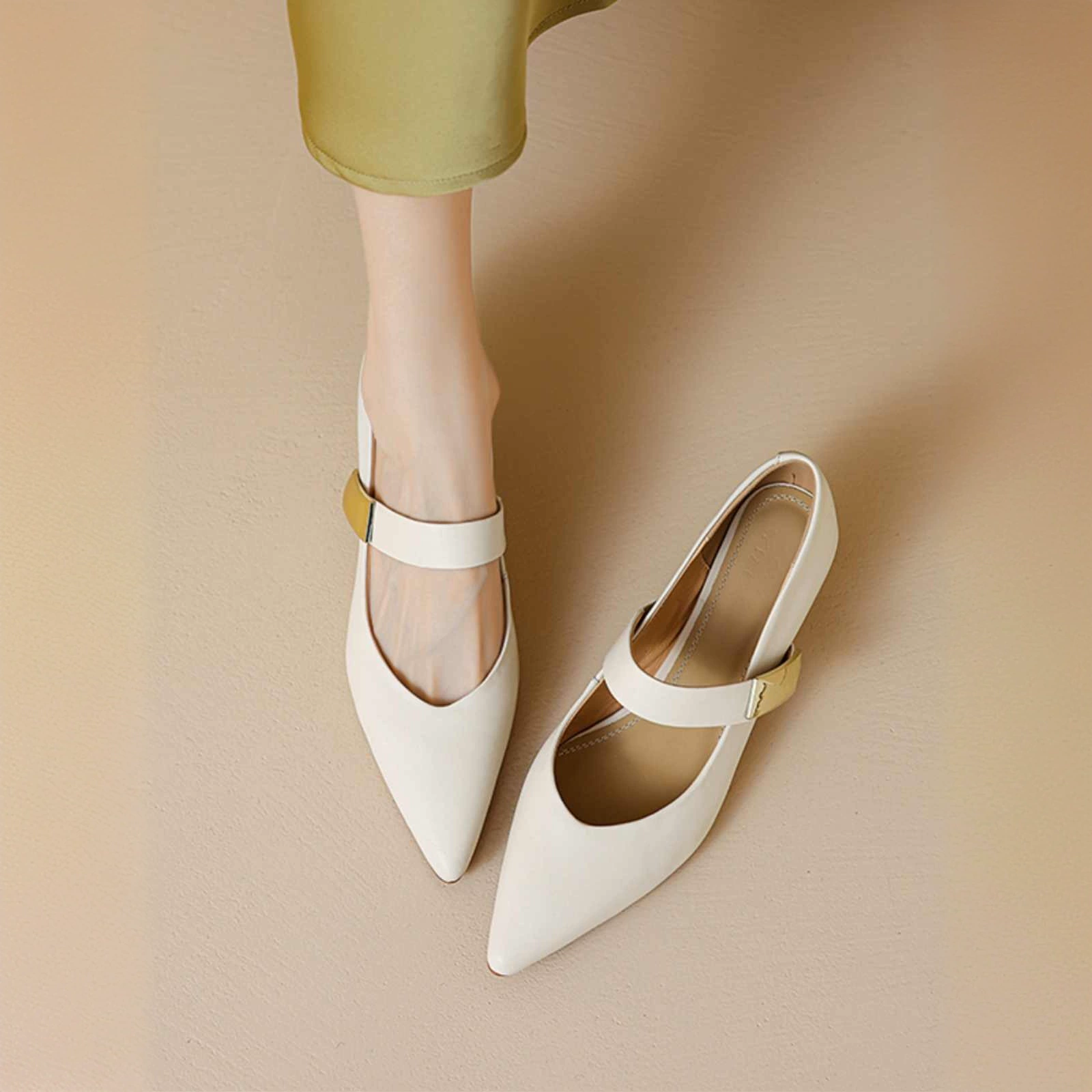 В наличии! Женские туфли Мэри Джейн из мягкой кожи, французский дизайн, заостренный носок, пряжка, весна-осень 2025, артикул 2366