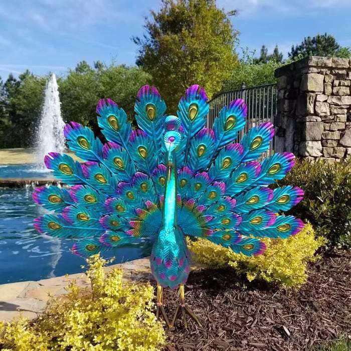金属孔雀雕像雕塑花园庭院艺术家跨境新品 Metal peacock statue