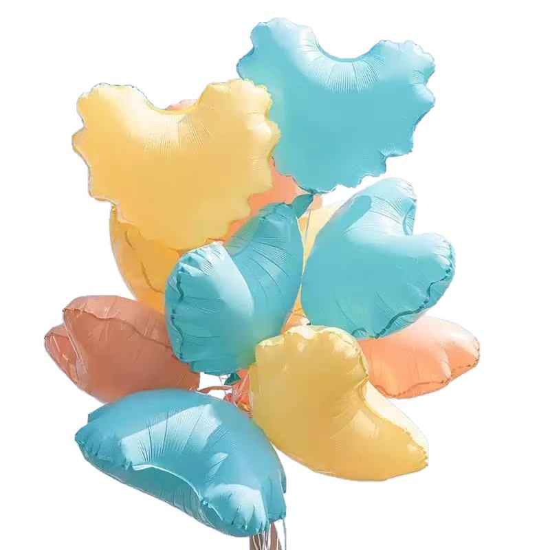 Bunte, gewellte, karierte, herzförmige Luftballons – Trendige Babygeburtstags-Partyartikel, Foto-Requisiten für draußen, Szenenaufbau_voghion.com