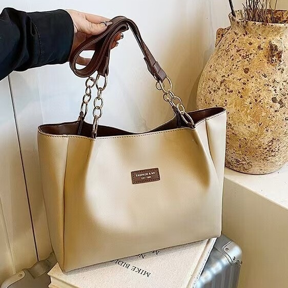 New Fashionable Light Luxury High-Quality Affordable Shoulder Commuter Tote Bag Large Capacity Women's Bag Manufacturer Wholesale in Stock New Fashionable Light Luxury High-Quality Affordable Shoulder Commuter Tote Bag Large Capacity Women's Bag Manufacturer Wholesale in Stock