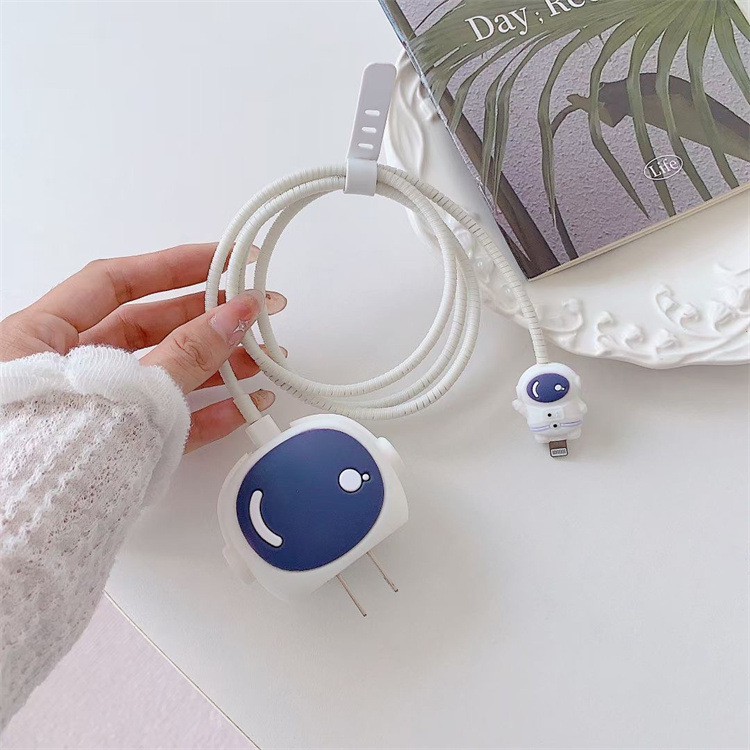 2023 nuevo cargador de dibujos animados cubierta protectora adecuada para Apple carga rápida cabeza 18/20W estándar europeo estándar americano aplicable