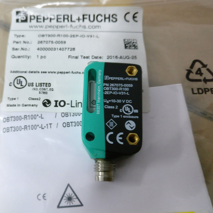 OBT300-R100-2EP-IO-V31-L triangulation diffuse reflection laser sensor with background suppression