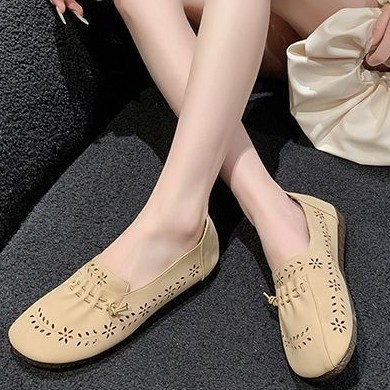 2026 nuevo verano transpirable y cómodo con una base suave con un zapato ligero zapatos de frijol antideslizantes zapatos de moda de mujer