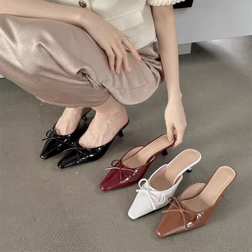 Amazon 2024 New Bow Heel Flats for Export Large Size Wine Red Outdoor Wear Retro Pointed Half Slip-On