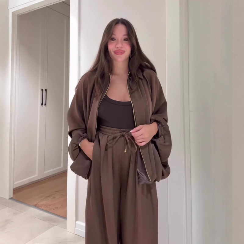 Amazon Cross-Border 2026 Spring European and American New Women's Fashion Comfortable and Elegant Two-Piece Lapel Suit Set Amazon Cross-Border 2026 Spring European and American New Women's Fashion Comfortable and Elegant Two-Piece Lapel Suit Set