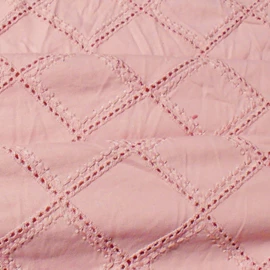 花边;绣花布;人造革