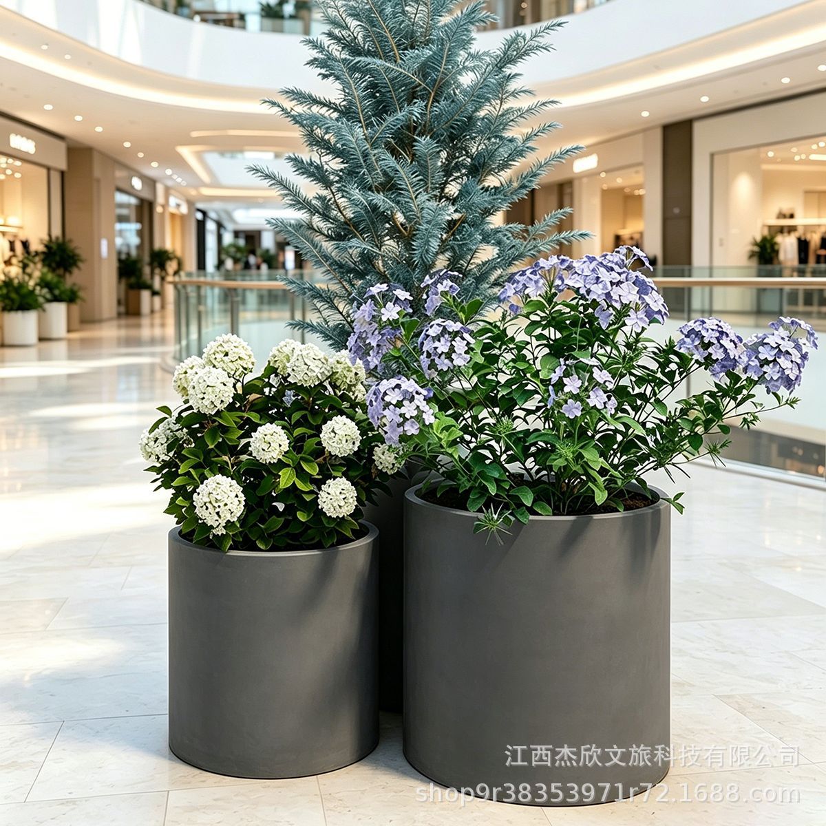 Direct from the manufacturer: round stainless steel flower boxes and plant stands, large floor-standing metal flower boxes, tree planters, and Nordic-style creative flower boxes