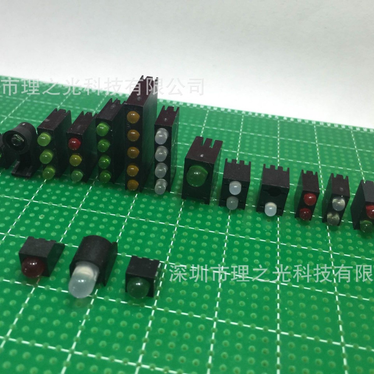 LEDֱ��ʽF3MM���̻����׵�����ܽ�����ֱ����װ������������