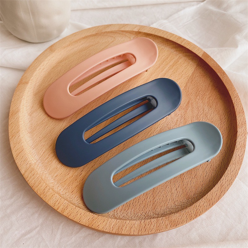 12g Weight Hair Clip Hair Accessories Type 1 Piece Quantity Casual, Outdoor, Daily Occasion Plastic Material Solid Color Pattern Women's Gender Simple Style Style Women's Simple Style Solid Color Plastic Hair Clip 3