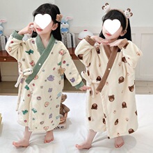 ��ͯԡ���ﶬ�Ӻ�Сͯ���m�q˯�¶����ϴ��ԡ��Ůͯ�Ҿӷ�˯��