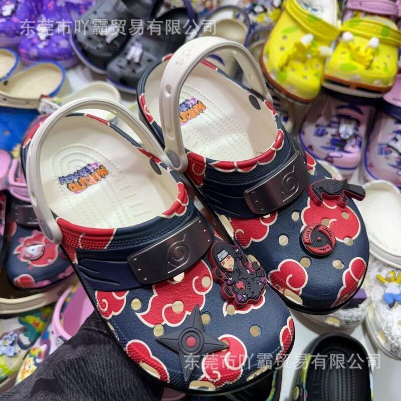 In-Stock Naruto Uchiha Itachi Collaboration Clogs Summer Comfortable Versatile Casual Beach Sandals Wholesale In-Stock Naruto Uchiha Itachi Collaboration Clogs Summer Comfortable Versatile Casual Beach Sandals Wholesale