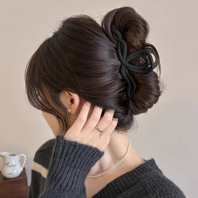 Meilad temperamento agarra clip de cabello para mujeres de alta calidad detrás de la cabeza nuevo clip de cabello acrílico onda clip de tiburón clip