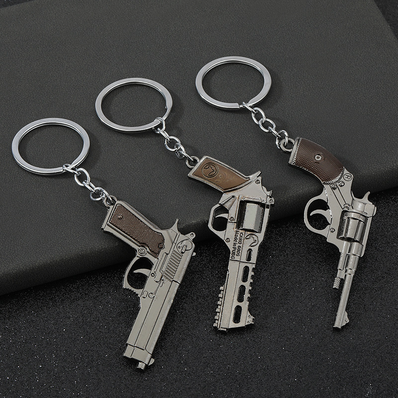 Yiwu Small Commodity Explosions Chicken Eating Equipment Toy Car Metal Model Ornaments Jedi Survival Keychain Pendant