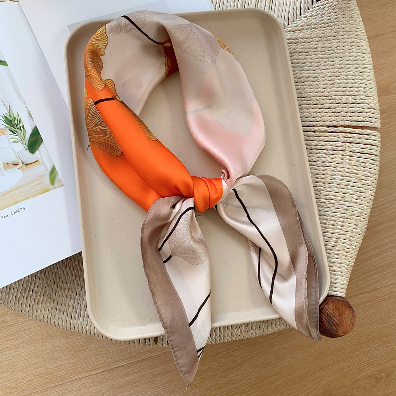 Women's Elegant Business Color Block Ginkgo Leaf Polyester Printing Silk Scarves display picture 1