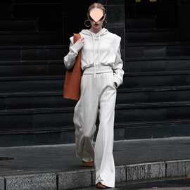 秋季高级感运动服套装女气质宽松假两件连帽卫衣时尚阔腿裤两件套