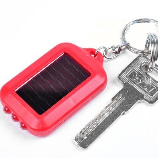 Small flashlight solar-powered
