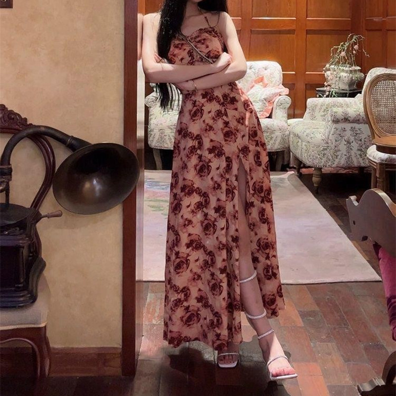 Chest pad + inner design sense niche sexy rose printed dress women's high slit halter dress