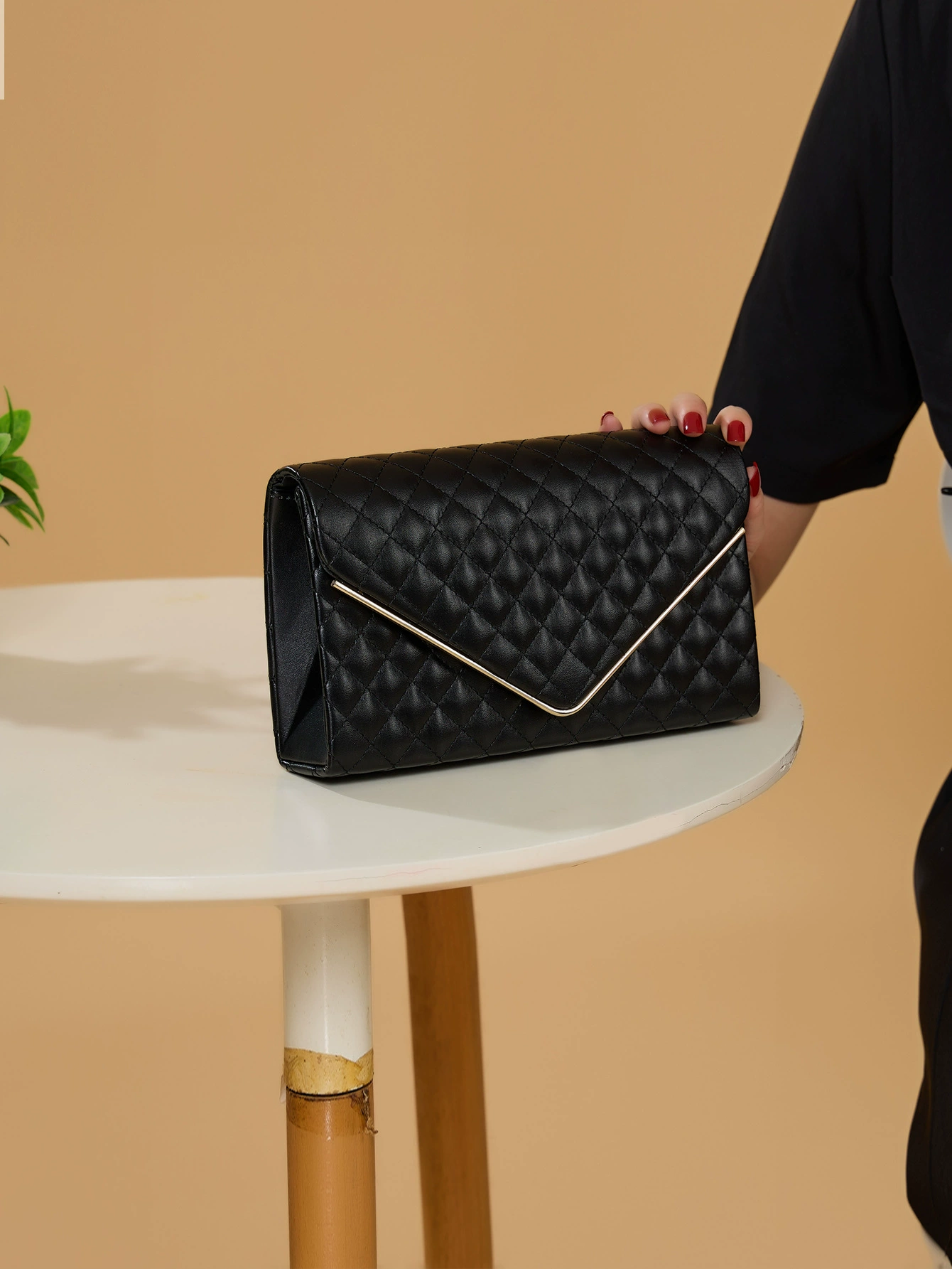 Fashionable shoulder bag, food bag