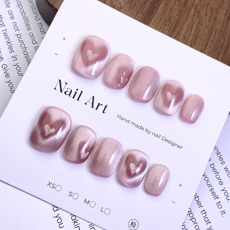Heart-Shaped Cat-Eye Pure Handmade Wearable Nails, Pure Luxury Nail Pieces, Short Square-Round Nails, Exquisite Christmas Special Edition Nail Art Heart-Shaped Cat-Eye Pure Handmade Wearable Nails, Pure Luxury Nail Pieces, Short Square-Round Nails, Exquisite Christmas Special Edition Nail Art