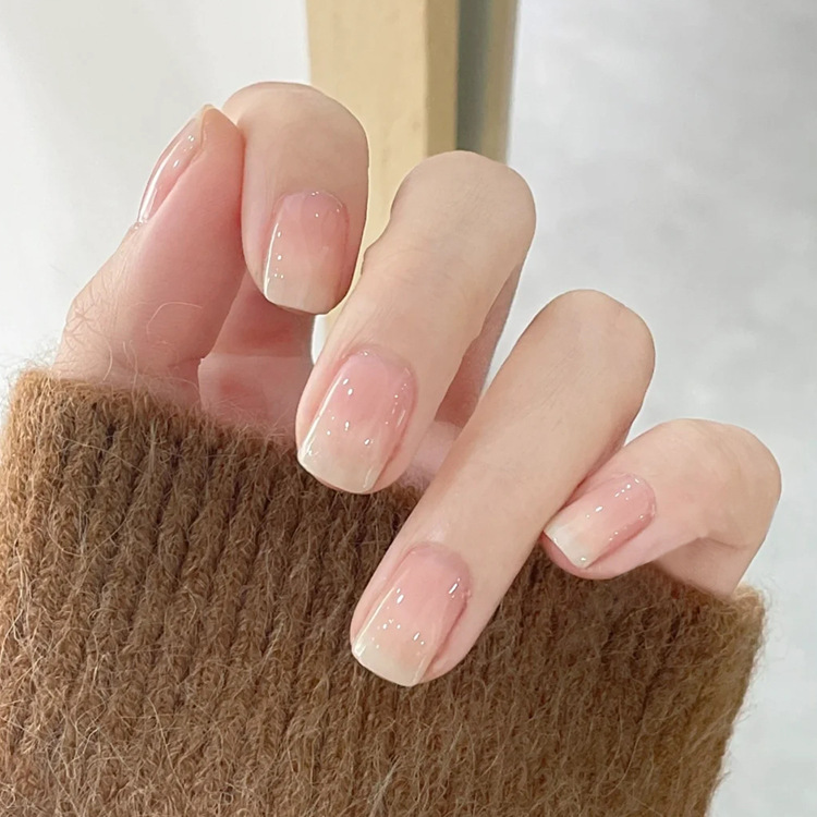 Tiktok Hot-Selling Simple Wearable Nails, Short Printed Fake Nails, Direct Sales from the Manufacturer, Designs Available with Provided Images and Samples