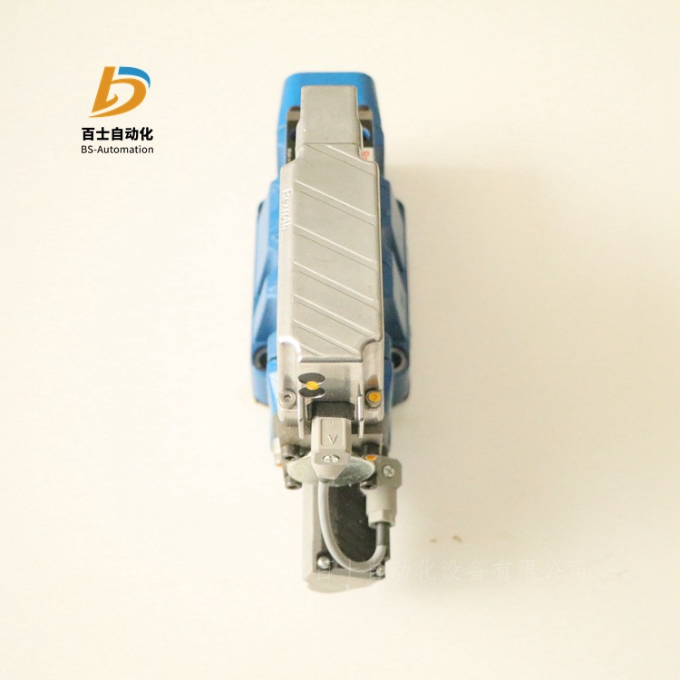 德国力士乐比例阀R901401731 4WRLE25V370M-4X/MXY/24A1液压阀