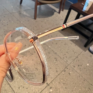 ���ƶ�߅��͸����ҕ���RŮ�n�泱�����жȔ�ins�L������R��M2203