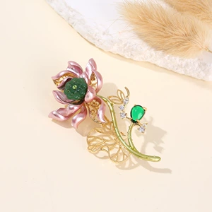 New Elegant and Elegant Lotus Brooch Niche Design Fashionable Enamel Lotus Brooch High-End Suit Clothing