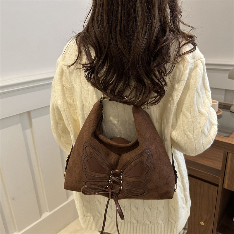 Mochila de arco de gran capacidad para mujeres 2024 invierno nuevo retro mochila de hombro de alta calidad bolsa de viaje