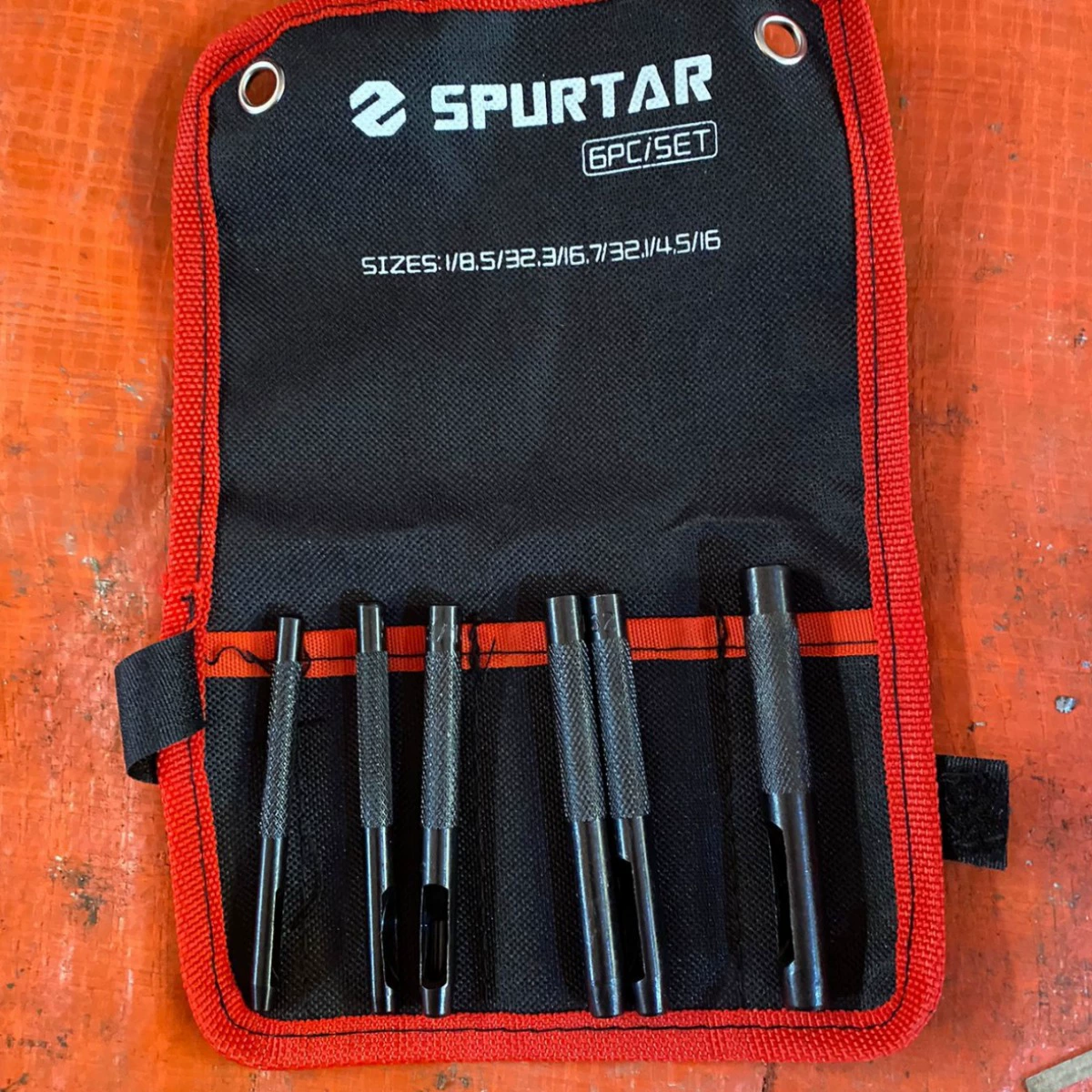 12 pieces of black strap