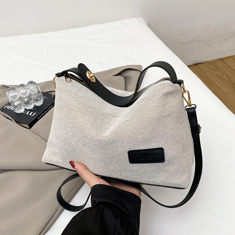 Elegant Knitted Crossbody Shoulder Bag For Women Large Capacity_voghion.com
