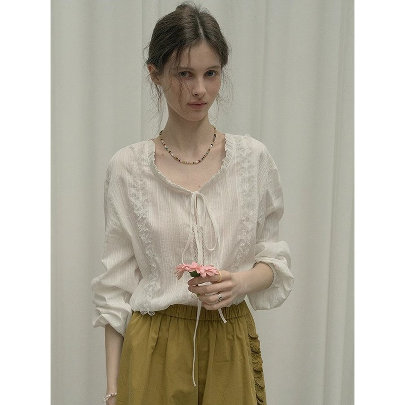 Jomi Lace Collar White Blouse for Women Summer Fashion French Simple Design Casual Loose Shirt