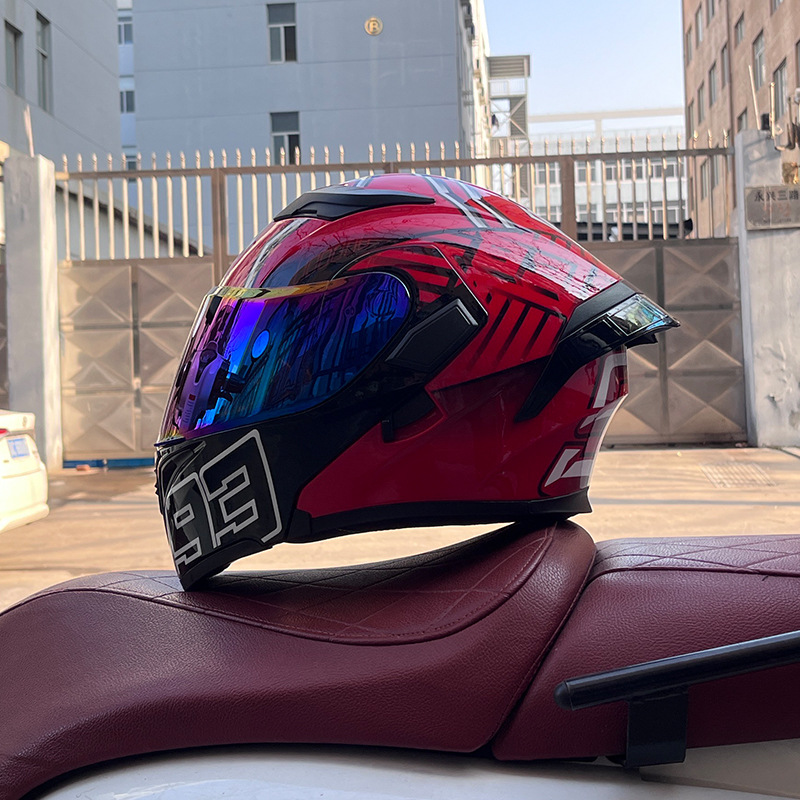 Cuatro estaciones coche eléctrico casco de seguridad cola grande superficie expuesta Jiekai 3C certificado casco de la motocicleta casco completo de la motocicleta de los hombres personalidad