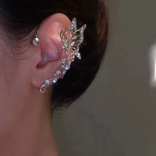 EG003 silver left ear single alone