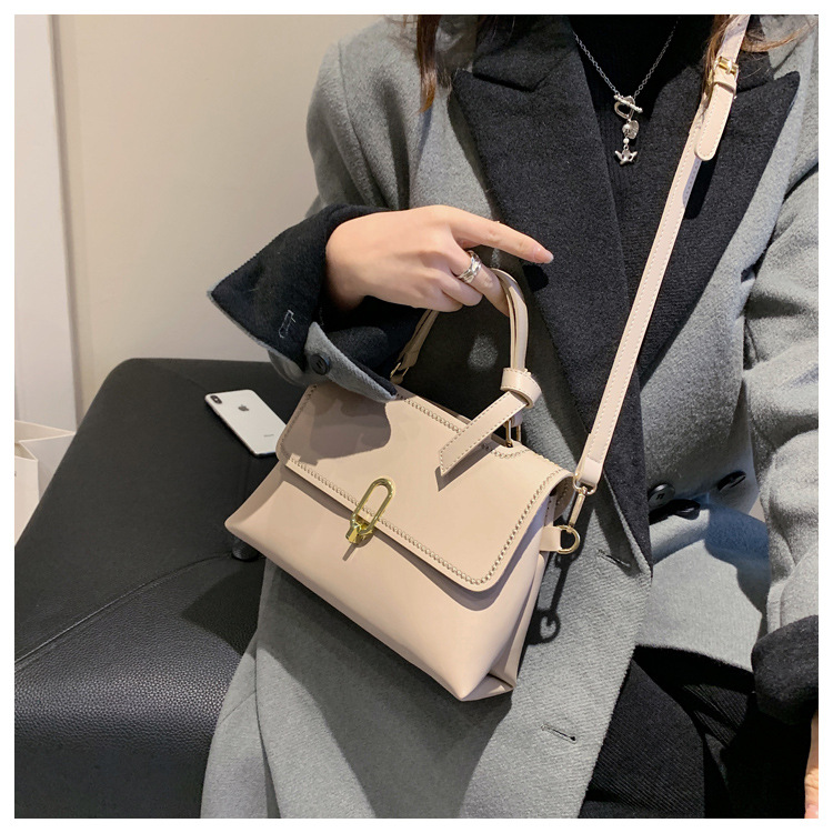 Lock Casual Shoulder Bag