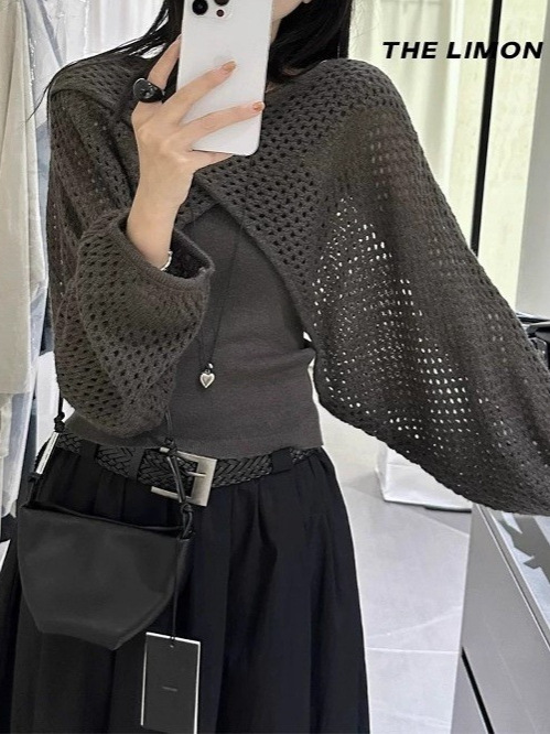 高级感镂空长袖针织披肩罩衫套装女秋季薄叠穿内搭吊带背心两件套|undefined