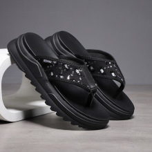 ���������ļ��¿�ٴ�����Խ���Ϸ��������⴩�A�_��ײ�ʺ����Ь