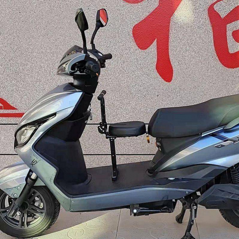 Asiento de coche eléctrico para niños delantero plegable de batería scooter para niños pequeños seguridad para bebés pequeños universales image 5