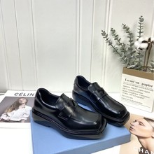 ��׷��^P�Ҙ���ЬŮЬ�ӆ�Ь2025�¿���ٴ��ɫӢ���LСƤЬ