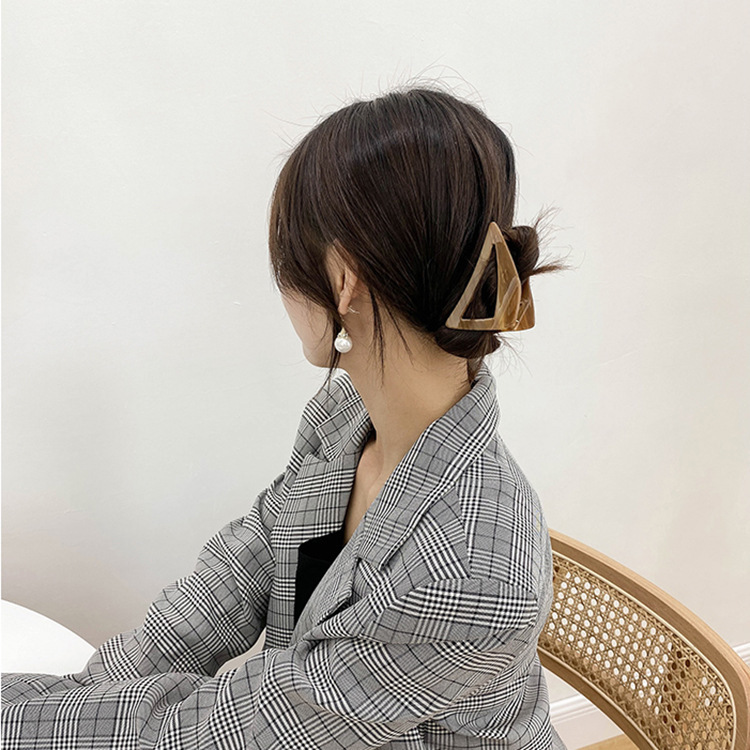 23161180157_841056523