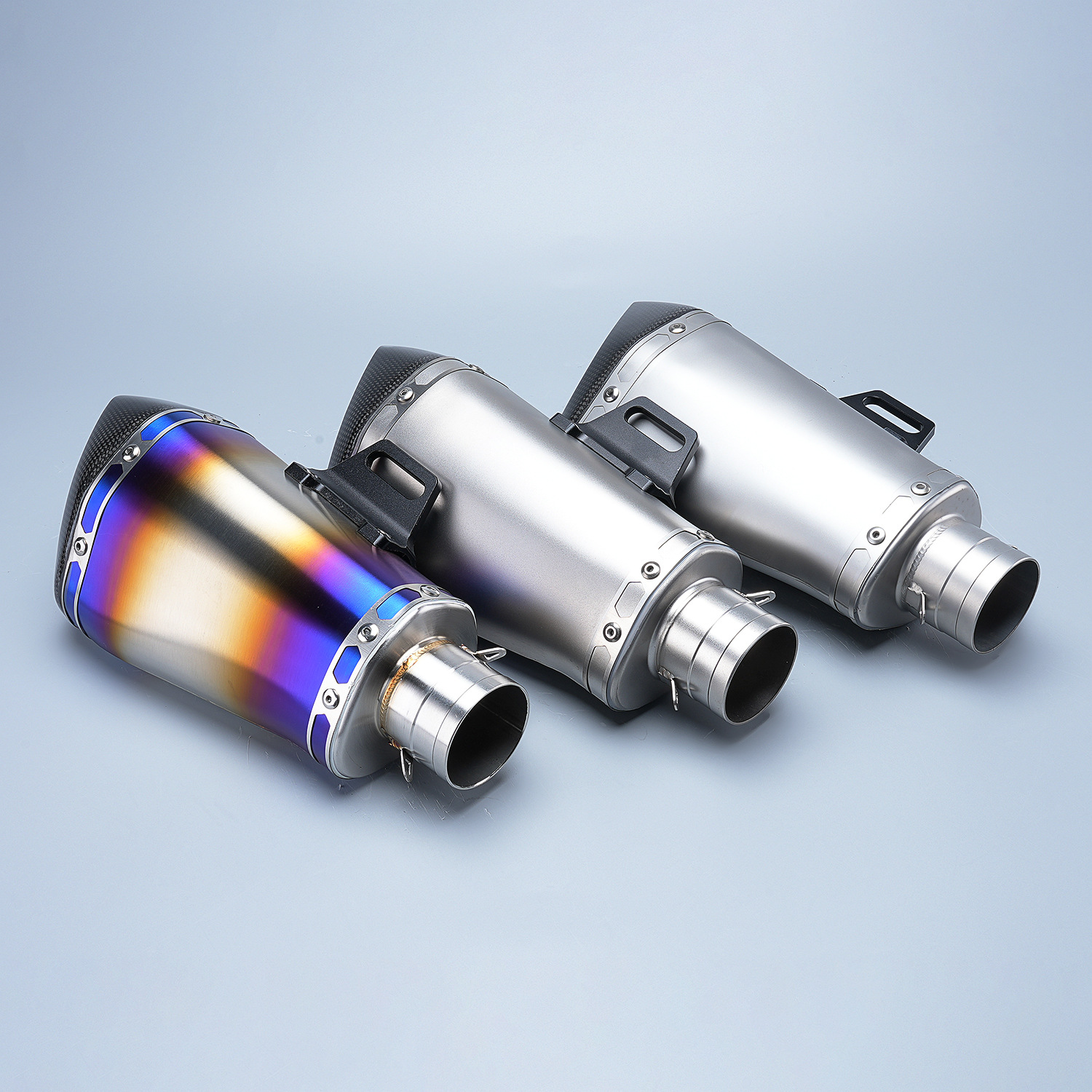 Motorcycle Modified Exhaust Pipe with Racing Car Sound, Hexagonal Scorpion Logo, Titanium Alloy, Carbon Fiber, Universal 51mm, Non-Destructive Installation
