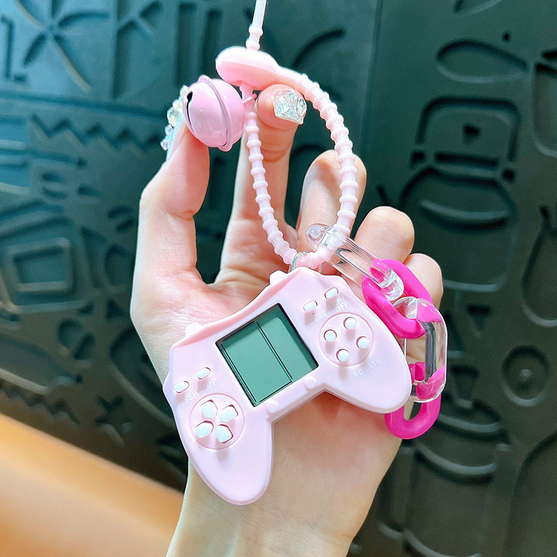 クリエイティブハンドヘルドロシアブロックゲーム機キーホルダー携帯バッグアクセサリー玩具プレゼント卸売り