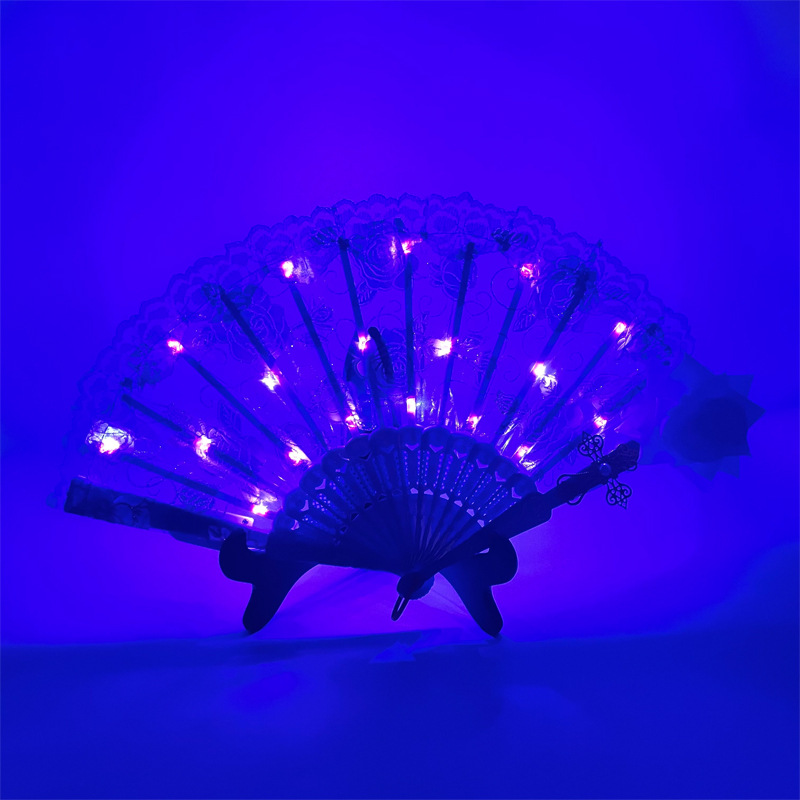 Nuevo abanico de encaje rosa con luces LED, regalo de boda, accesorio para el Festival Qixi, abanico plegable de estilo chino