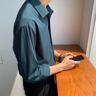 ����ϵ��ɫ�r����Ů�n�挒�ɴ�����Cī�Gɫ�L���r�����e���|����