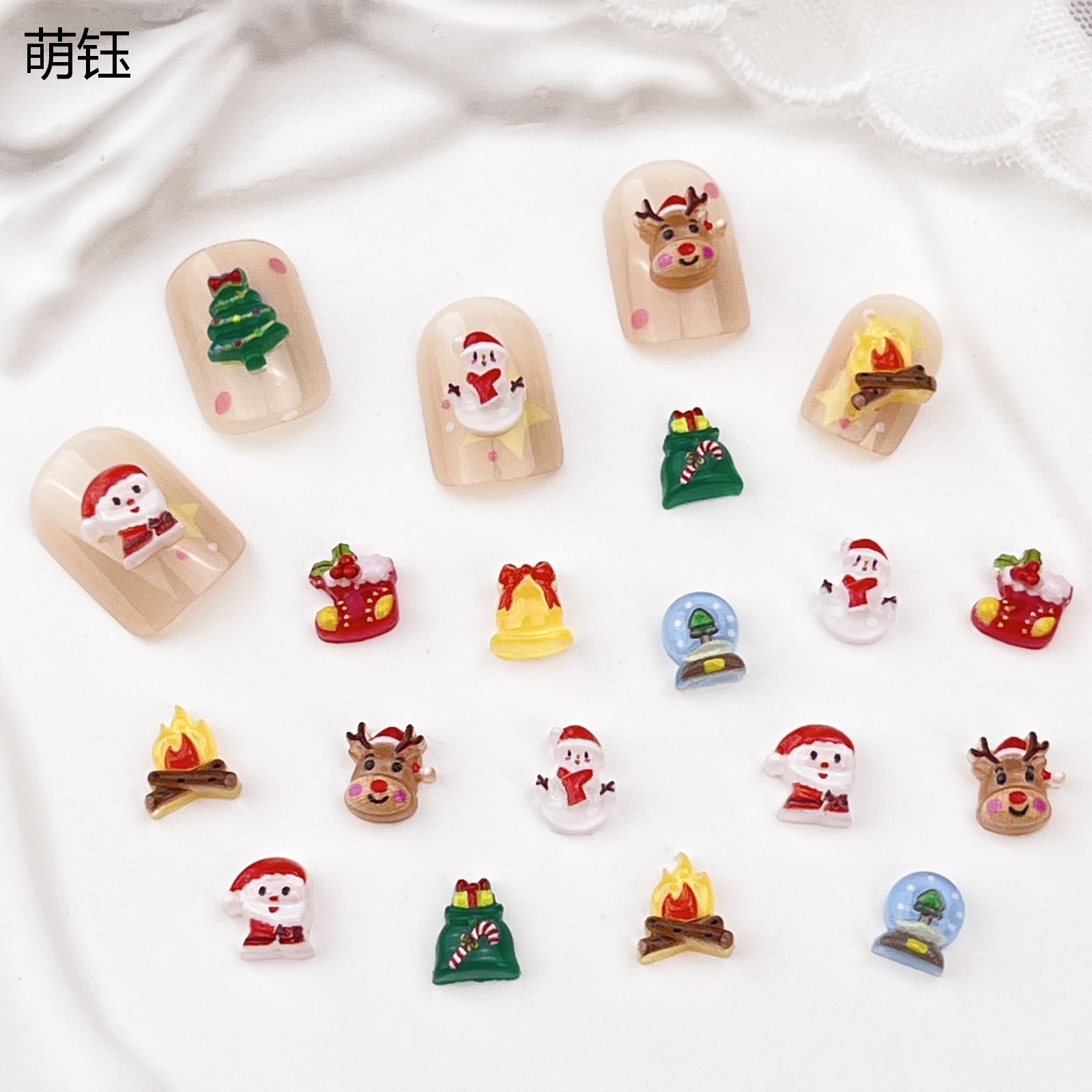 圣诞节迷你卡通美甲饰品可爱圣诞雪人麋鹿礼盒diy儿童指甲装饰品