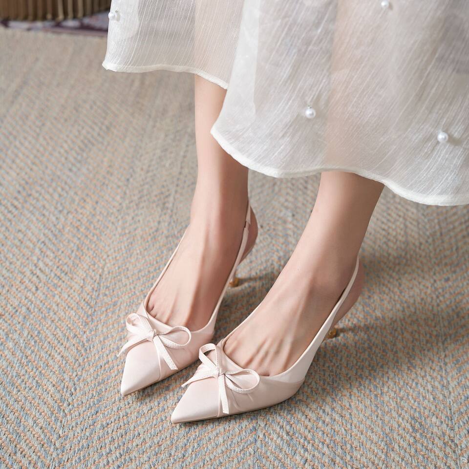 Sandal cao gót mũi nhọn bít mũi quai ngang chất liệu lụa satin, gót 6–8 cm — Màu be, Màu hồng, màu đen