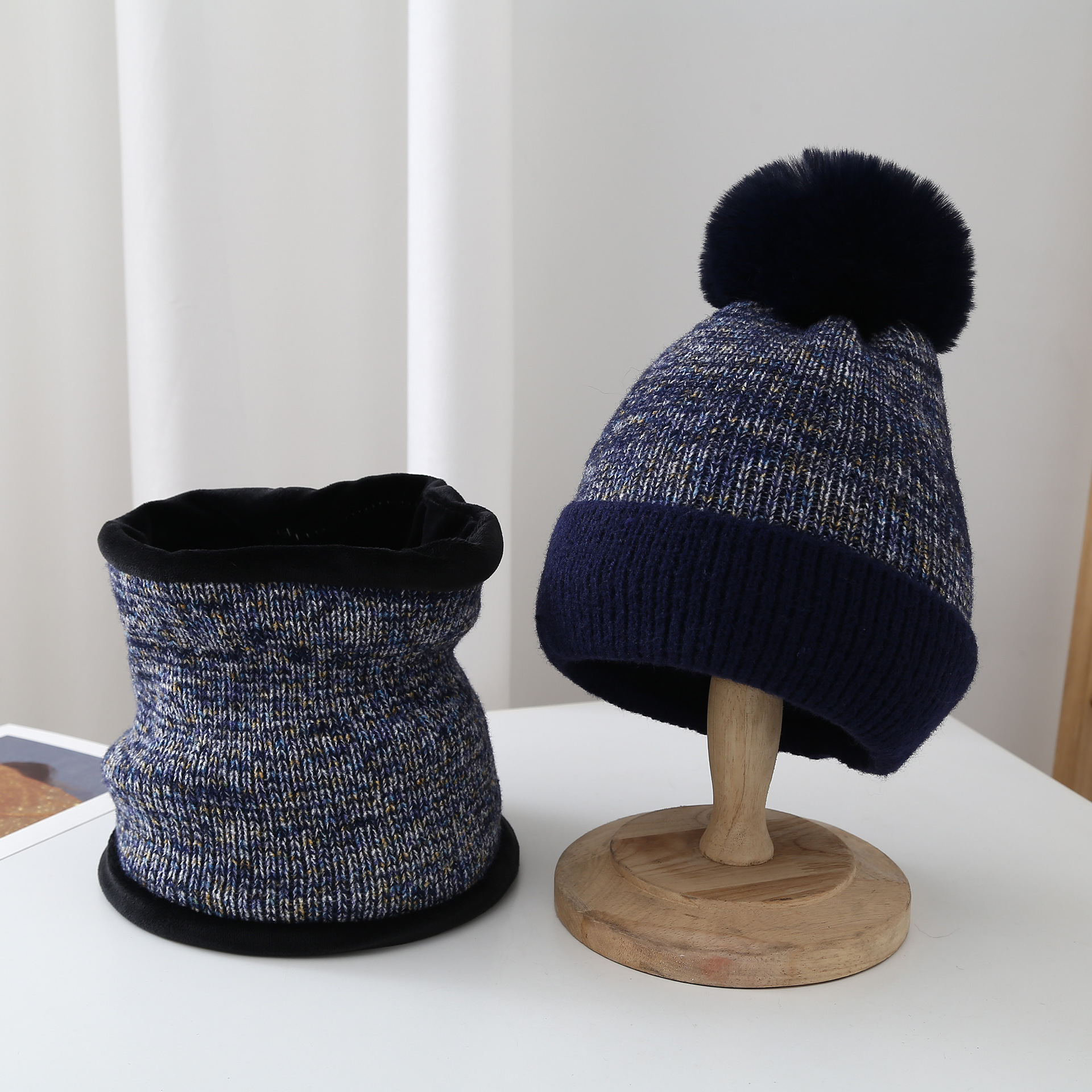 Estilo coreano sombrero bufanda conjunto de dos piezas de lana de las mujeres forrado de punto sombrero de lana sombrero de protección del oído cálido otoño e invierno Jersey sombrero de invierno de moda image 8
