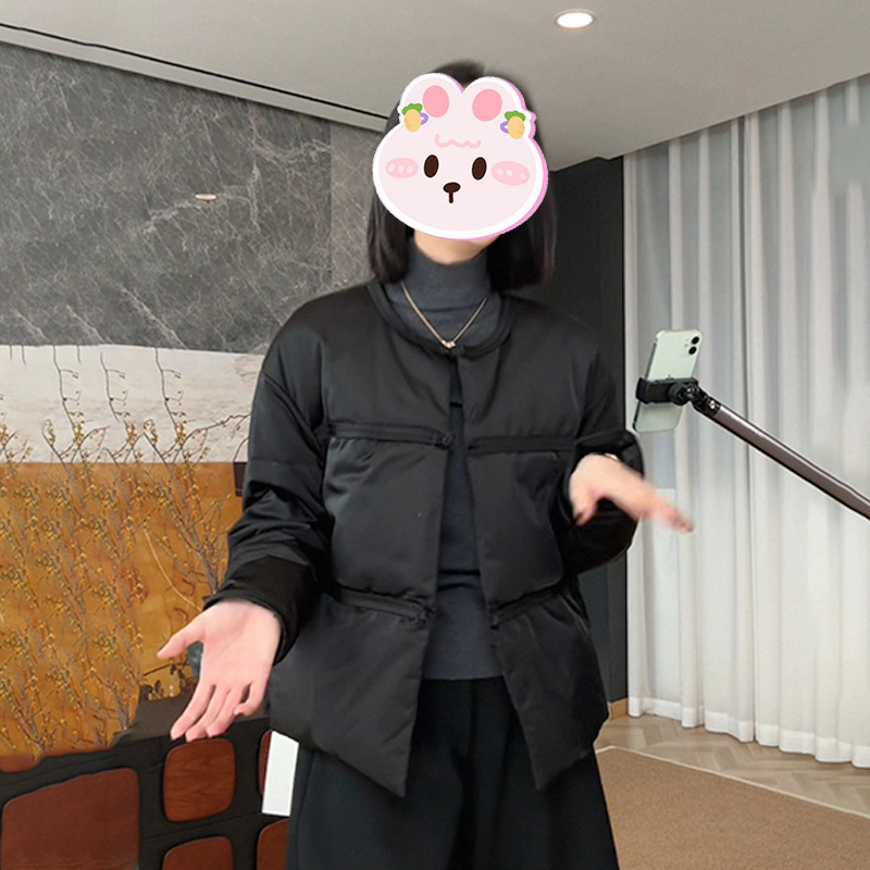 2025冬季新款圆领时尚棉服女韩系纯色拉链宽松显瘦通勤保暖棉衣潮