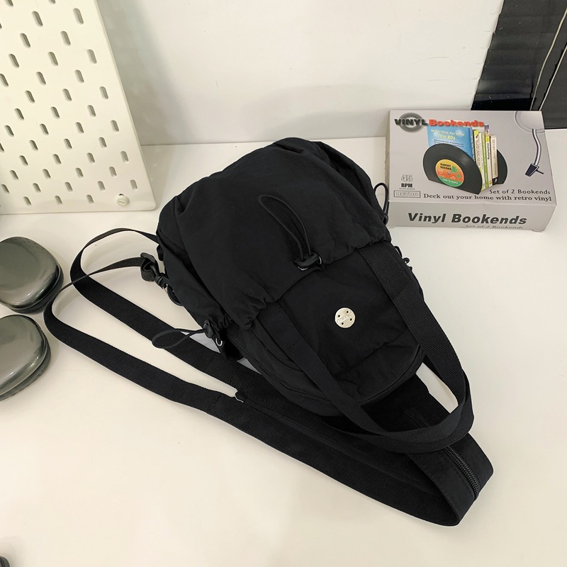 Backpack Men's And Women's 2025 Multifunctional Breast Bag Lightweight Nylon Cloth Bag Single Shoulder High Value Work Commuter Messenger Bag_voghion.com