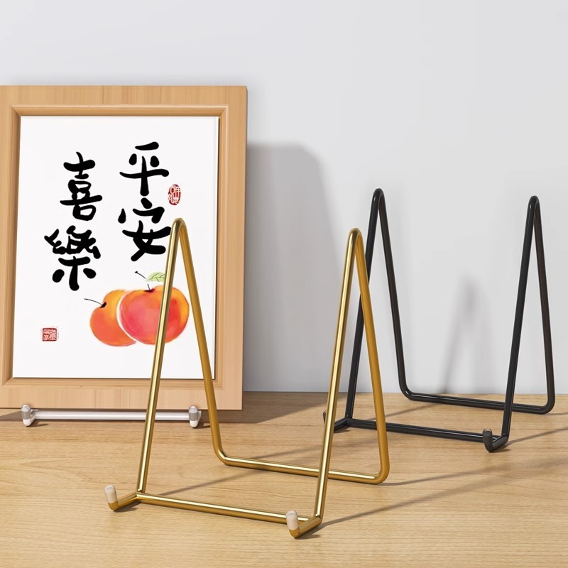 デスクトップフォトフレームのスタンドはメダル証明書の展示棚を持っています。|undefined