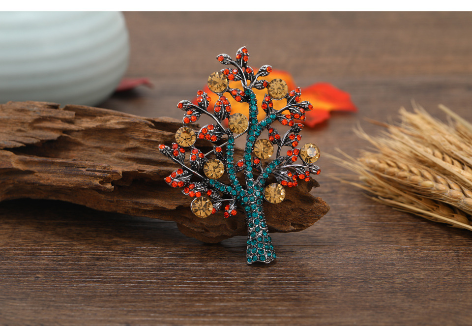 50g Weight Rhinestones Inlay Material Brooches Classification Daily Occasion Alloy Material Tree Pattern Unisex Gender Inlay Design Retro Style Retro Pin Tree Alloy Inlay Rhinestones Unisex Brooches 1